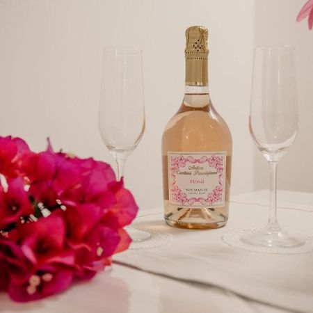 チェーリエ・メッサーピカ La Casetta Di Niscoヴィラ エクステリア 写真